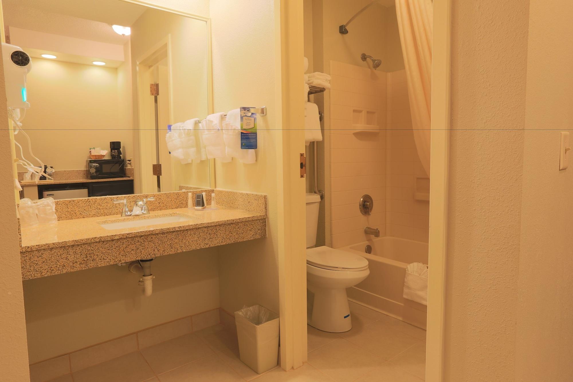 Comfort & Mundelein-vernon Hills Hotel Mundelein