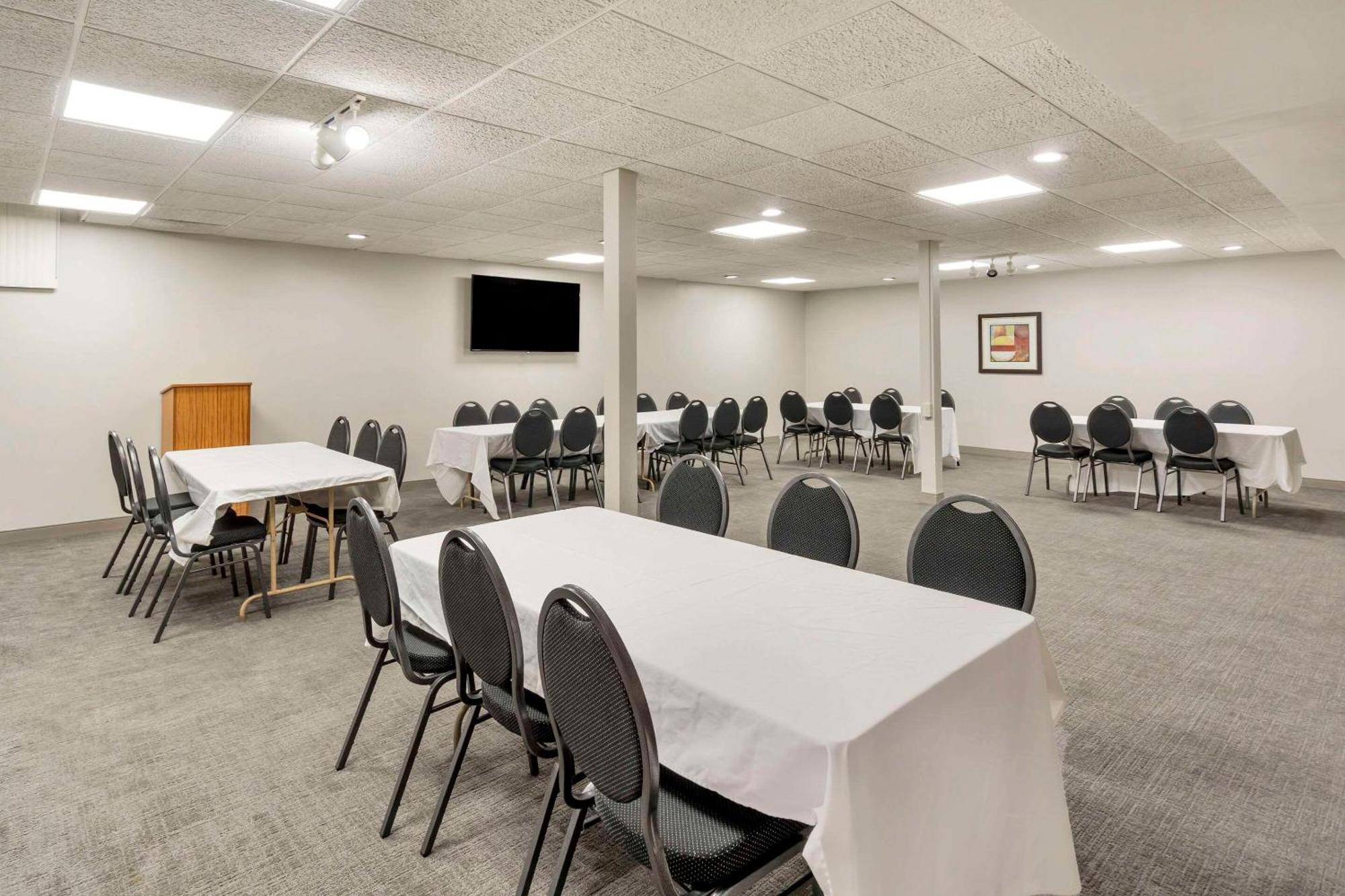 Comfort & Mundelein-vernon Hills Mundelein