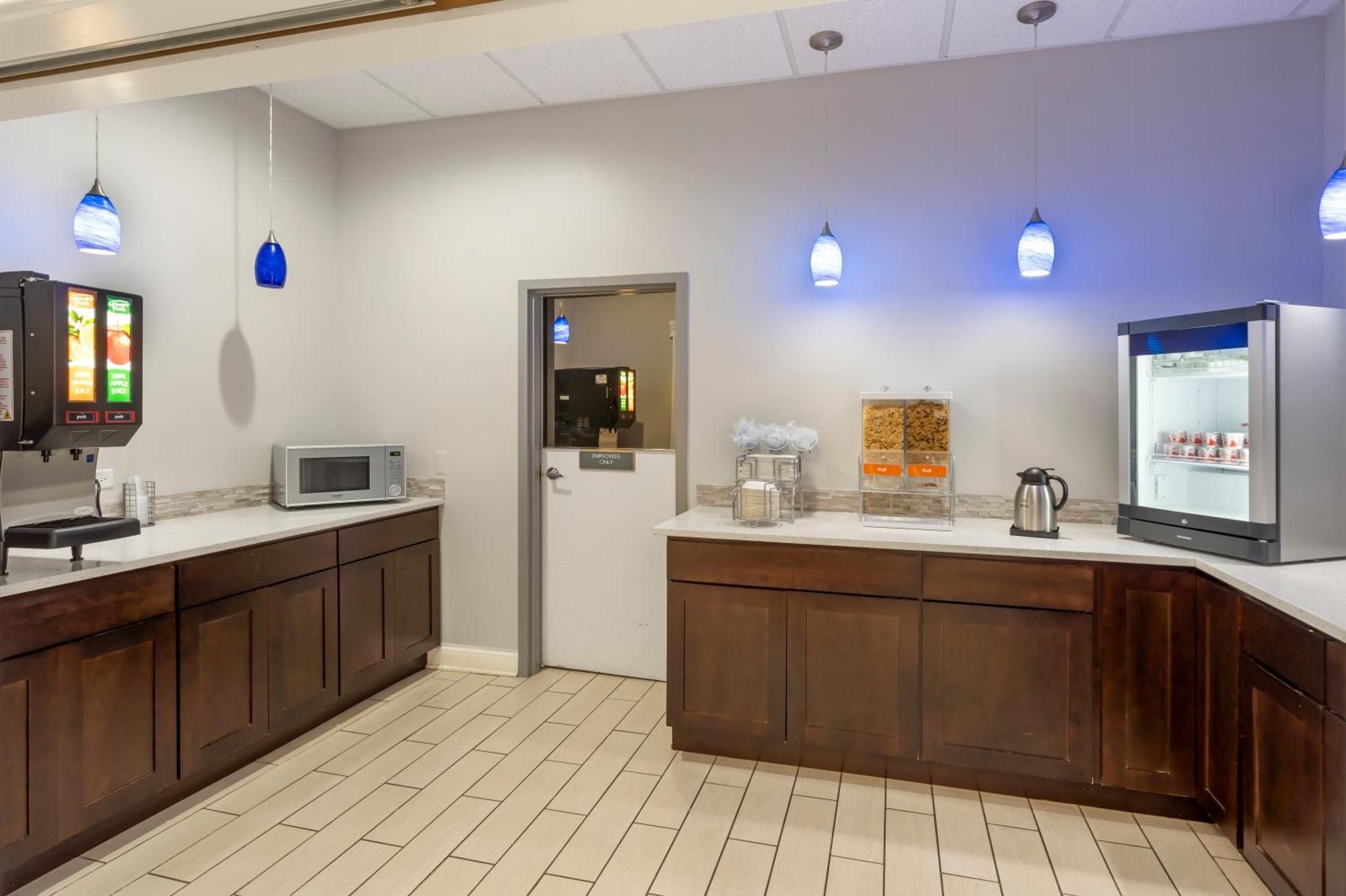 Comfort & Mundelein-vernon Hills Mundelein