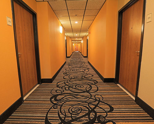 Hotel Comfort & Mundelein-vernon Hills 2*