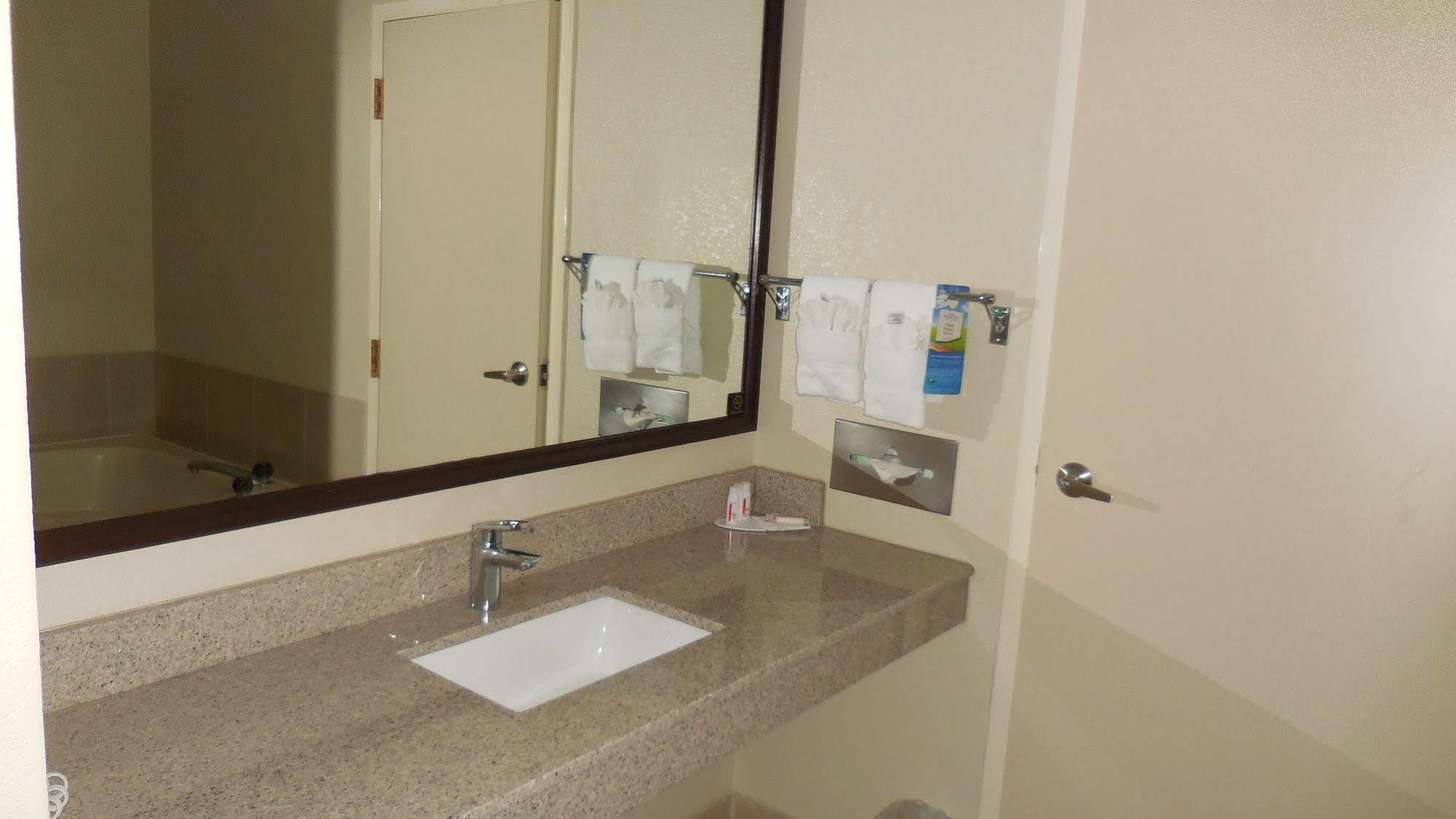 Hotel Comfort & Mundelein-vernon Hills Mundelein