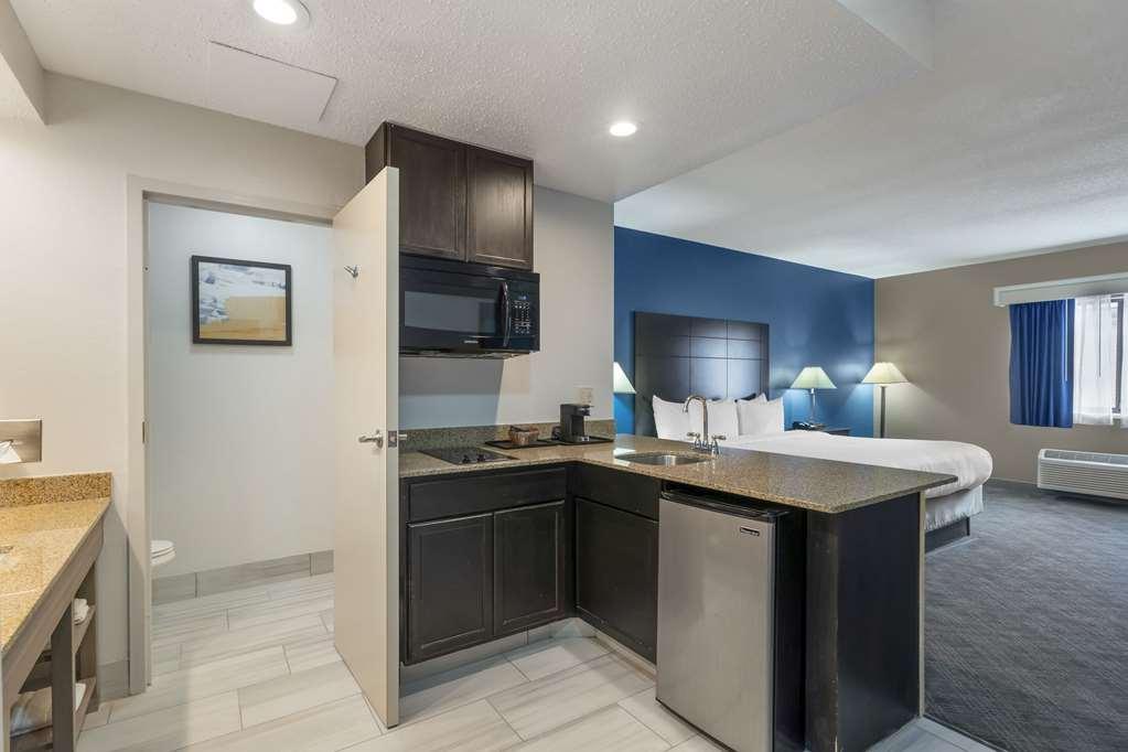 Comfort & Mundelein-vernon Hills
