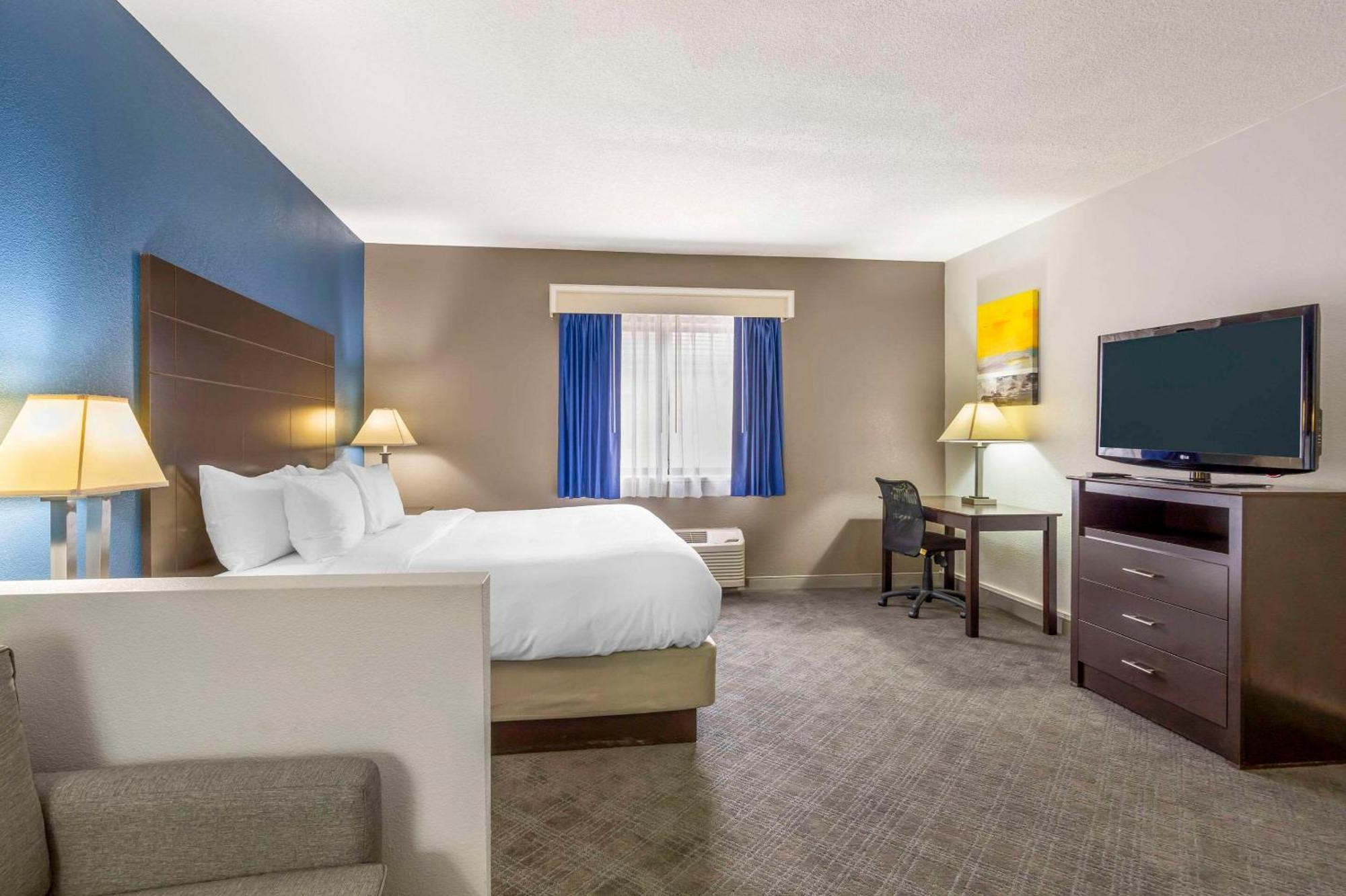 Comfort & Mundelein-vernon Hills Hotel 2*
